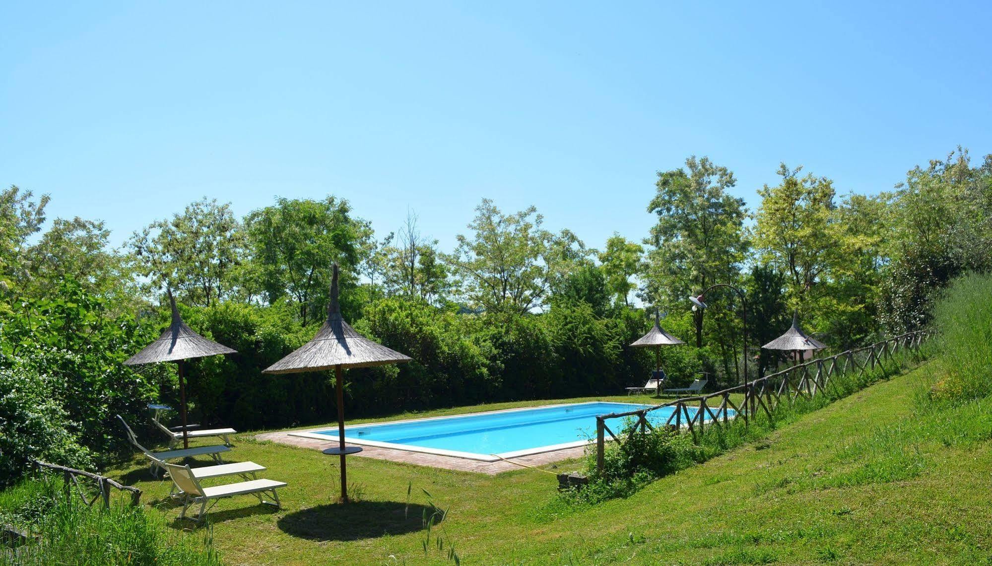 Alloggio per agriturismo La Volpe E L'uva *